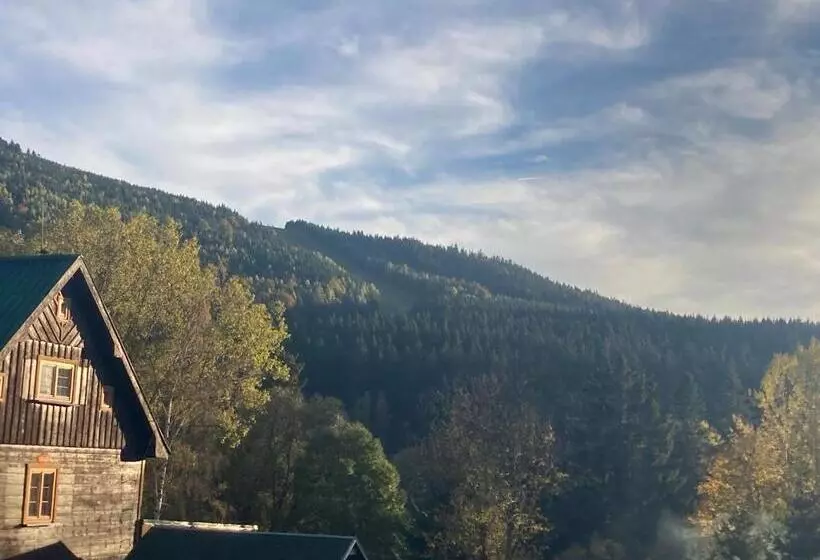 Majatalo Penzion Verde Rosa