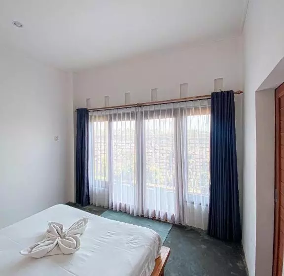 ペンション Turtle House Surf & Stay