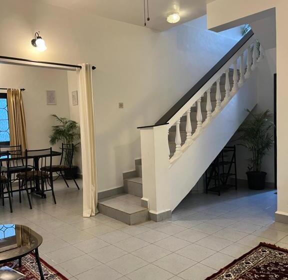 אתר נופש Honeydew Villas By Goaround Homes At Vagator