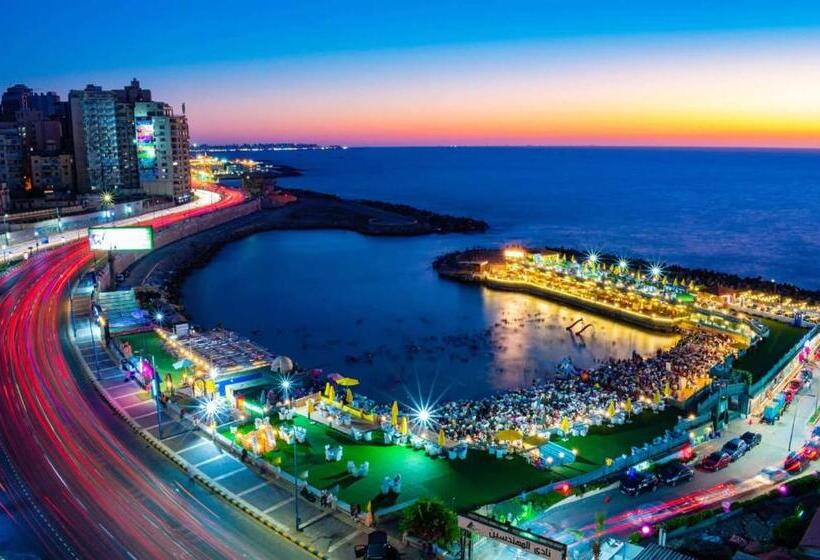 شقة فندقية ساحرة مع اطلالة بانوراميه على البحر