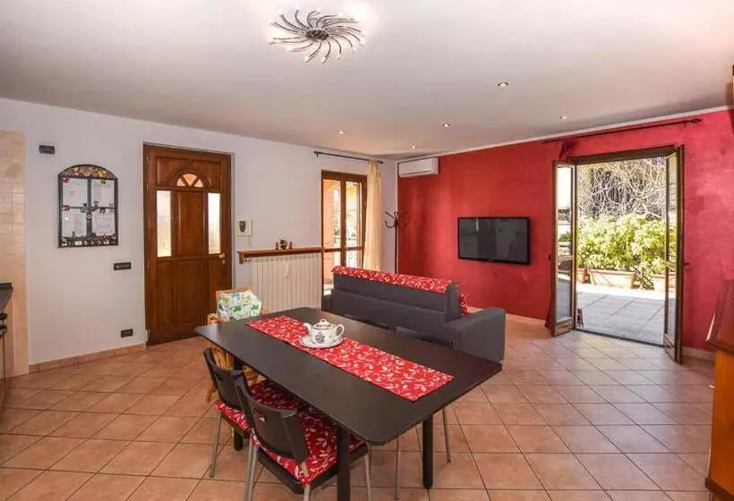 Aamiaismajoitus (B&B) Blackwoodhome