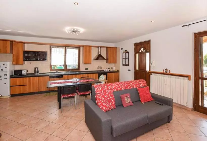 Aamiaismajoitus (B&B) Blackwoodhome