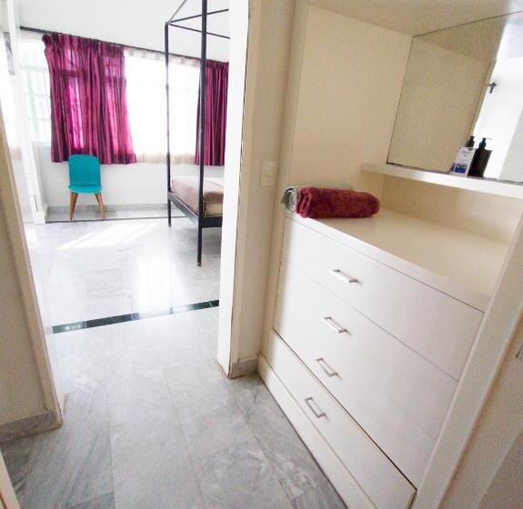 تختخواب و صبحانه Casa Tzunun Airport Junior Suite