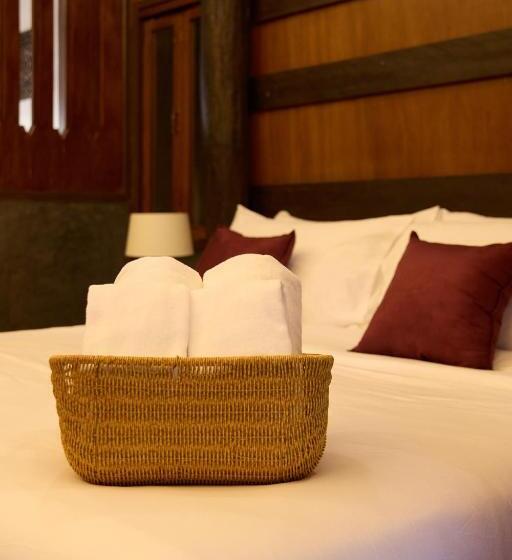 تختخواب و صبحانه Jambolan Chiangmai