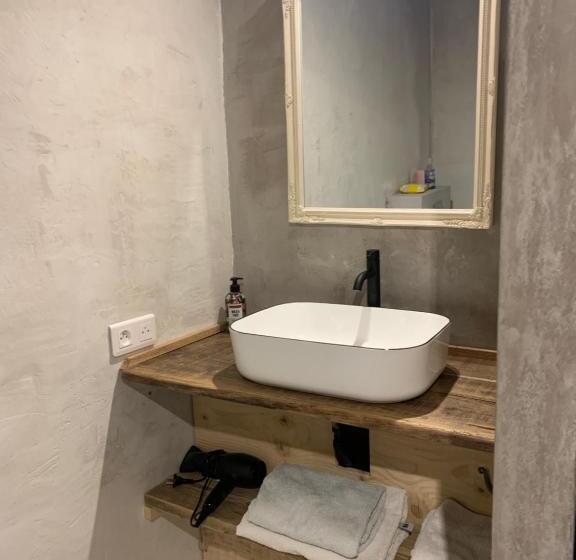 مبيت وإفطار Lys D Avril