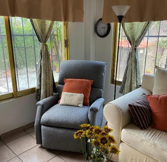 住宿加早餐  Quinta ángeles