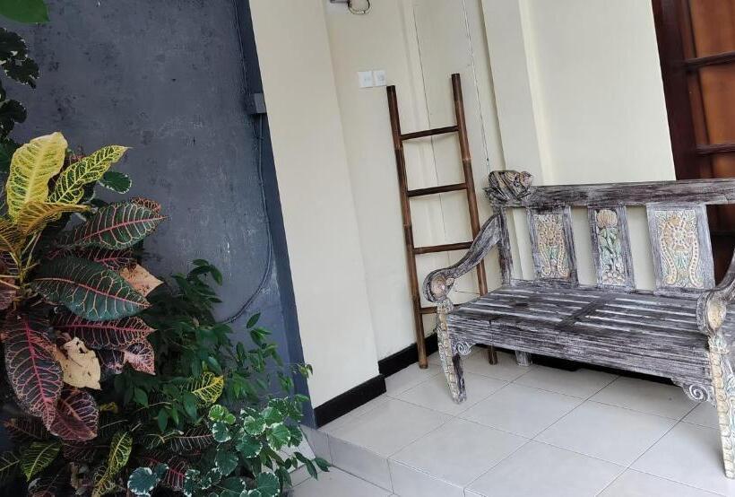 Bed and Breakfast Villa Layang Bulan