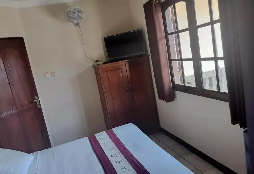 ベッドアンドブレックファースト Villa Layang Bulan