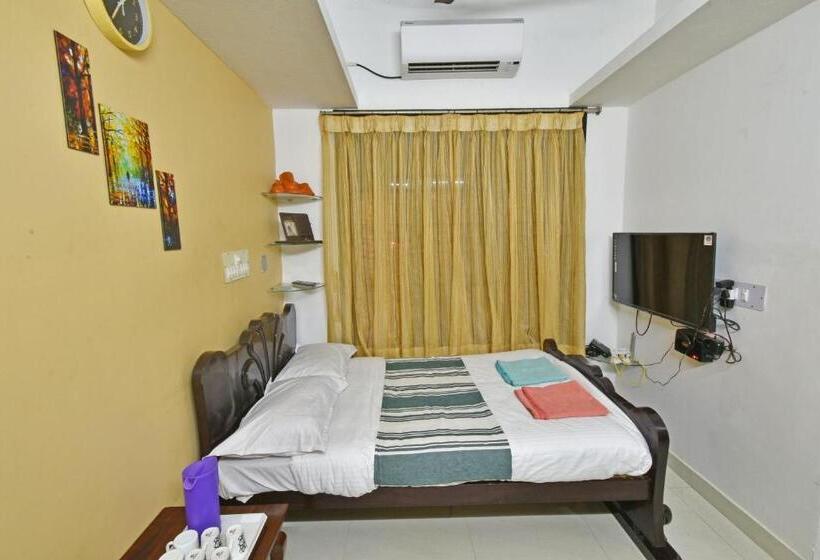 هتل Coral Home Stay