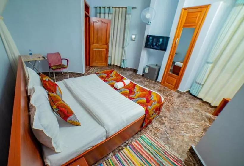 هتل Entuiga Cottages
