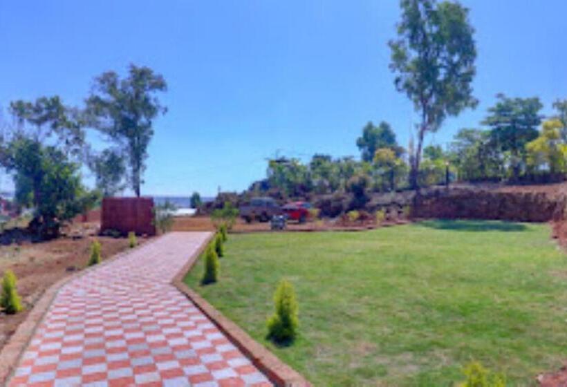 ホテル Green County Panchgani