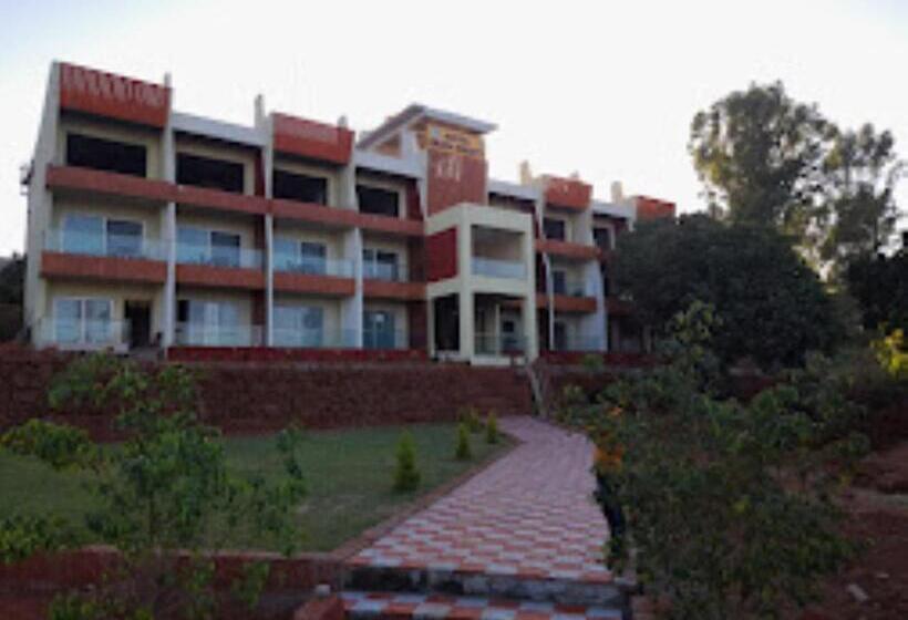 ホテル Green County Panchgani