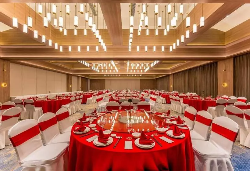 Hotelli Holiday Inn Express Yuhuan Wetland Park, An Ihg