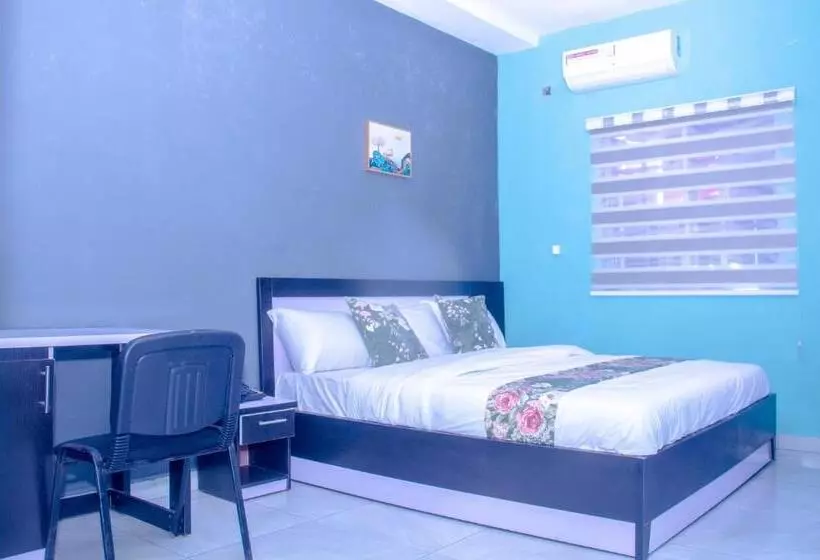 هتل Irviva Homes