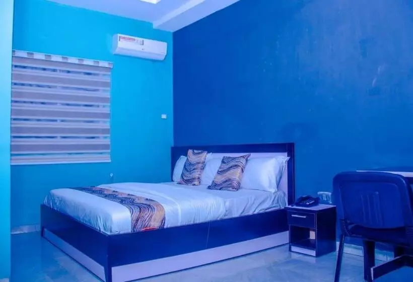 هتل Irviva Homes