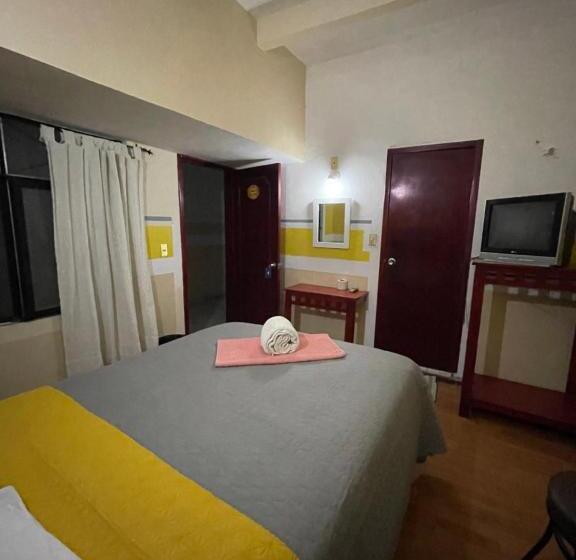 호텔 María Dolores