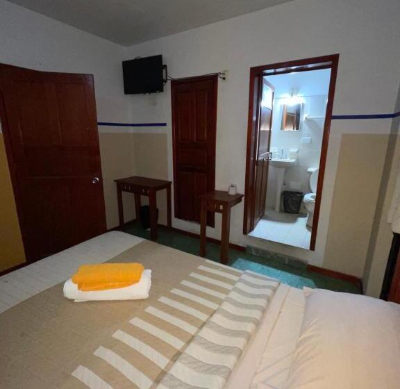 호텔 María Dolores