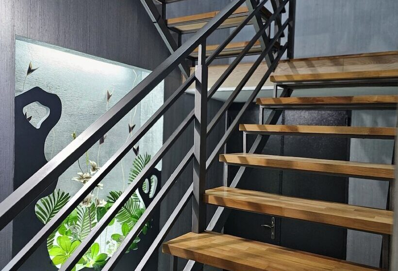 هتل Memory Basket