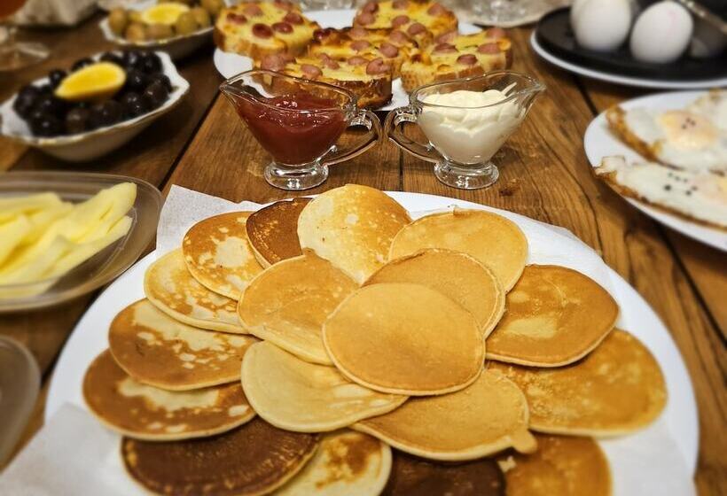 هتل Memory Basket