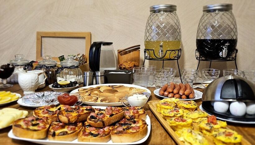 هتل Memory Basket