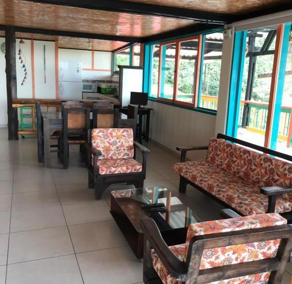 Hotel Reserva Natural Finca La Cabaña