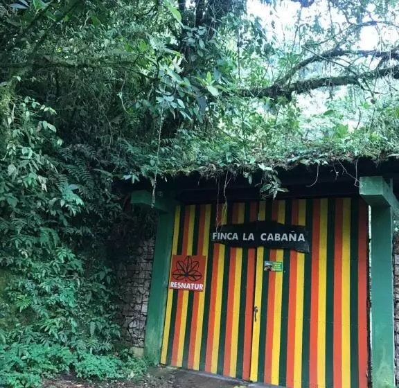 ホテル Reserva Natural Finca La Cabaña