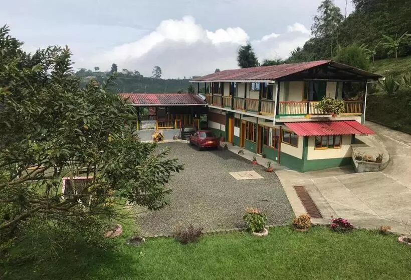 ホテル Reserva Natural Finca La Cabaña
