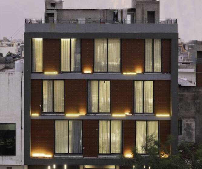 בית מלון כפרי Royal Rawal Luxury Boutique