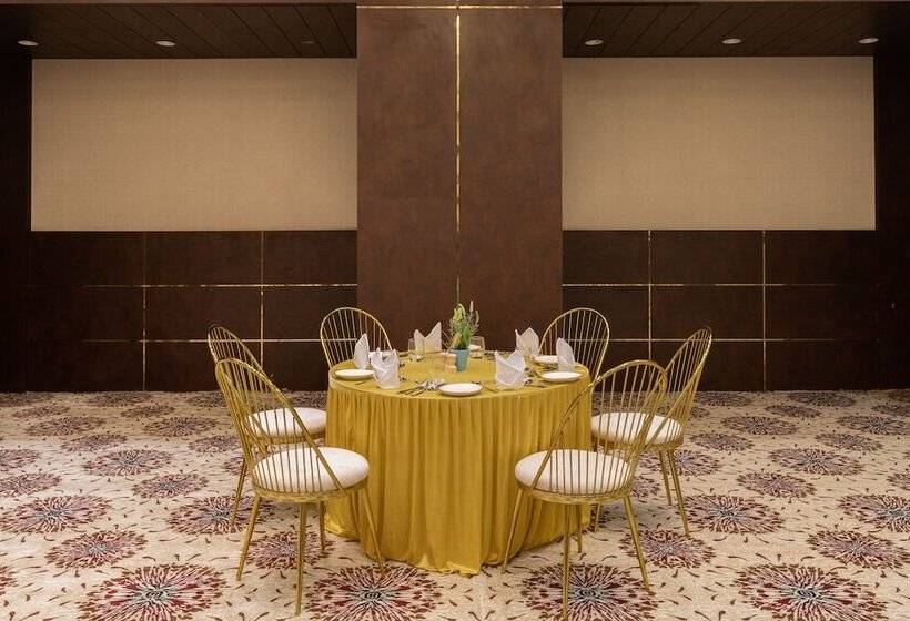 בית מלון כפרי Royal Rawal Luxury Boutique