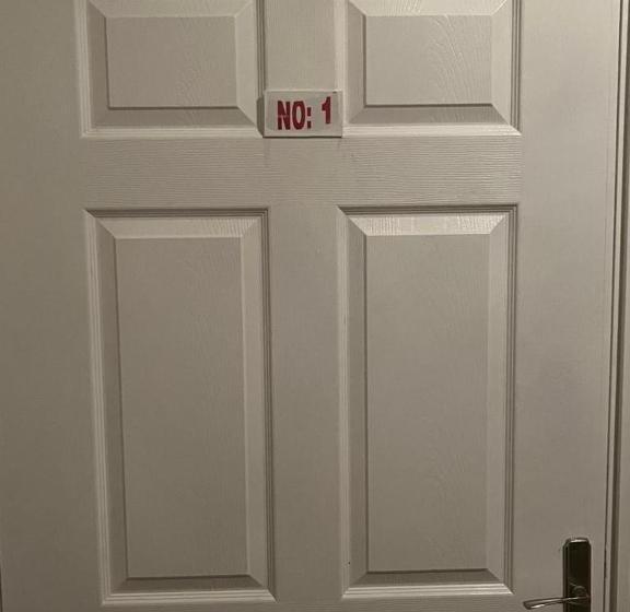 Отель Trendhouse