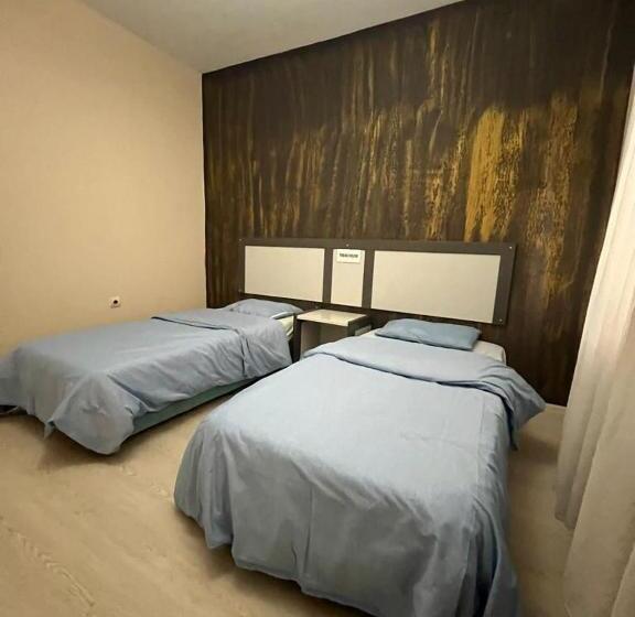 Отель Trendhouse