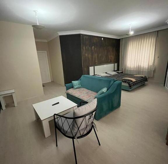 Отель Trendhouse