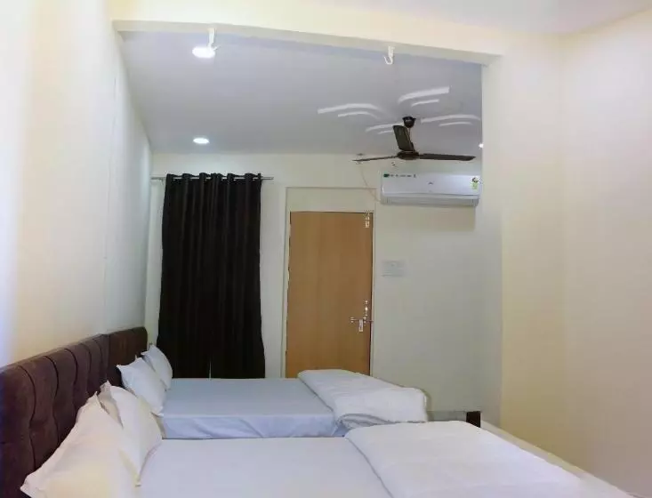 Hotelli Vishnu Palace