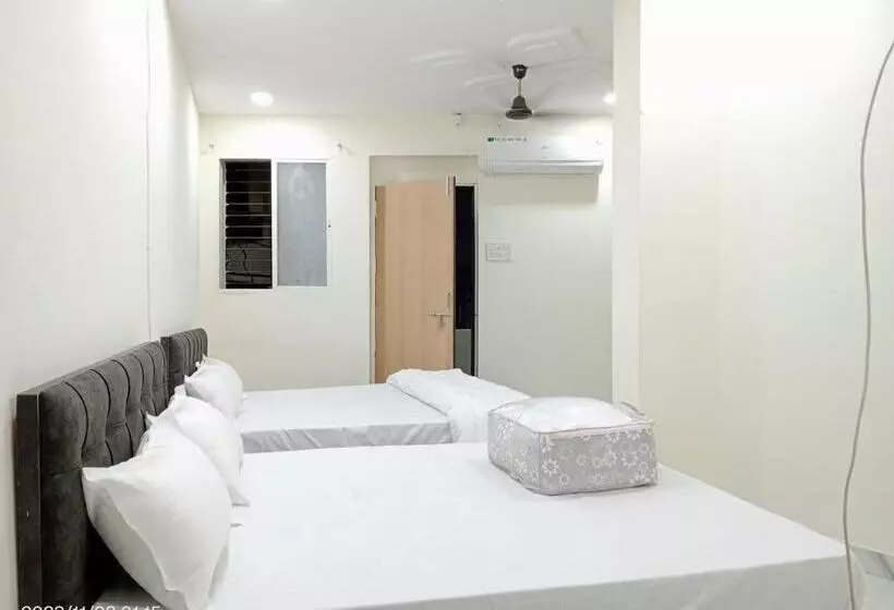 Hotelli Vishnu Palace
