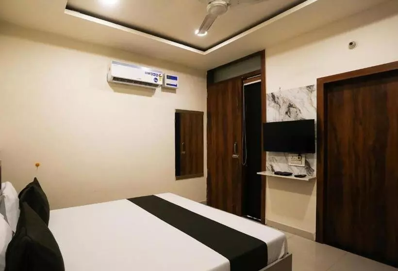 Oyo Hotel Dream