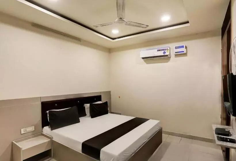 Oyo Hotel Dream