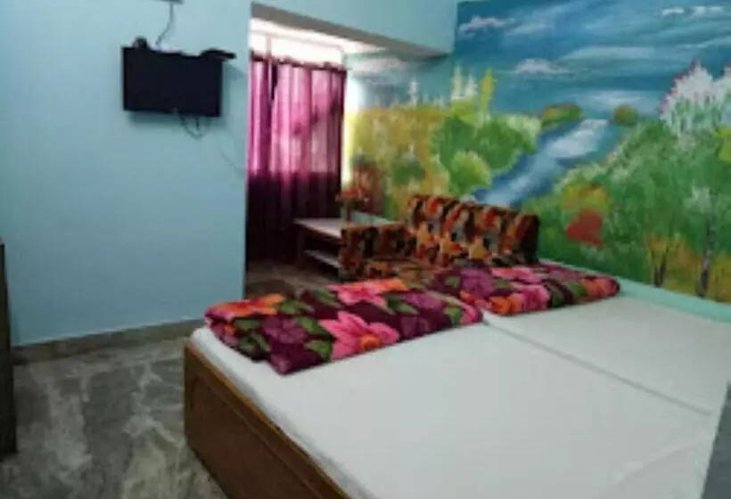 Majatalo Anukul Guest House,bodh Gaya
