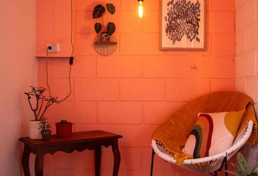 پانسیون Lolas Hostal Hab. 2