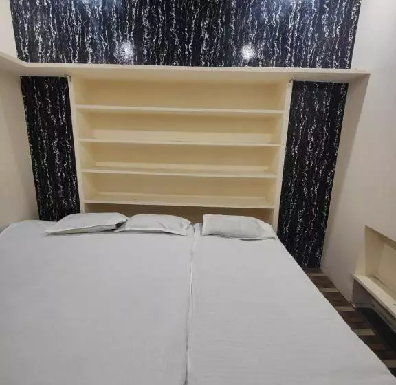 ペンション Sitaram P Guest House
