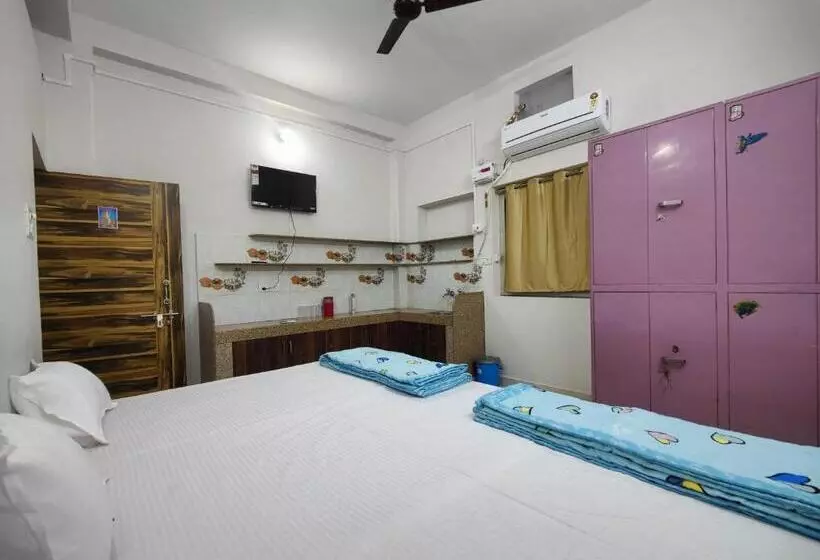 ペンション Sitaram P Guest House