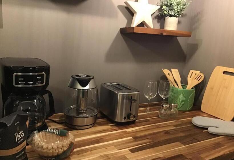 פנסיון Star Suite On The Midcoast