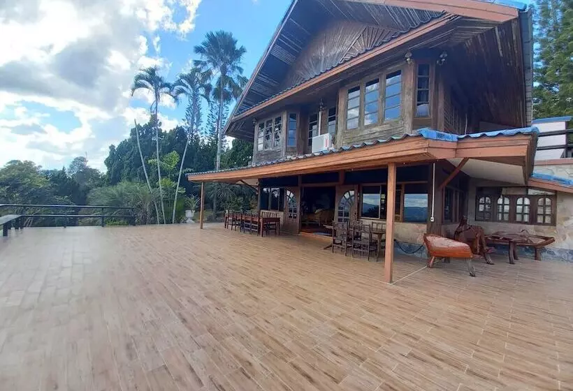 Phuphamok Valley Resort