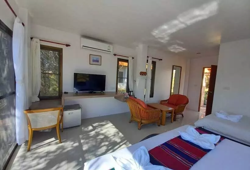 Phuphamok Valley Resort