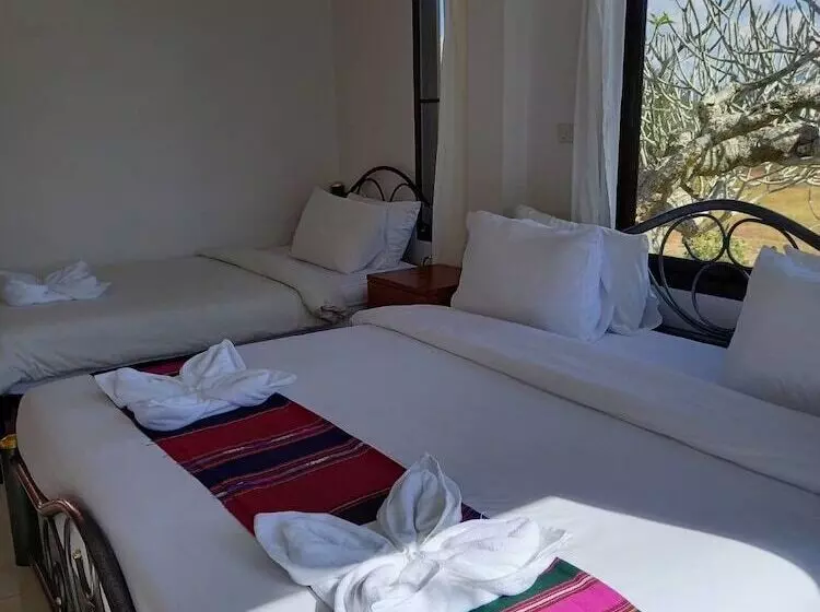 Phuphamok Valley Resort