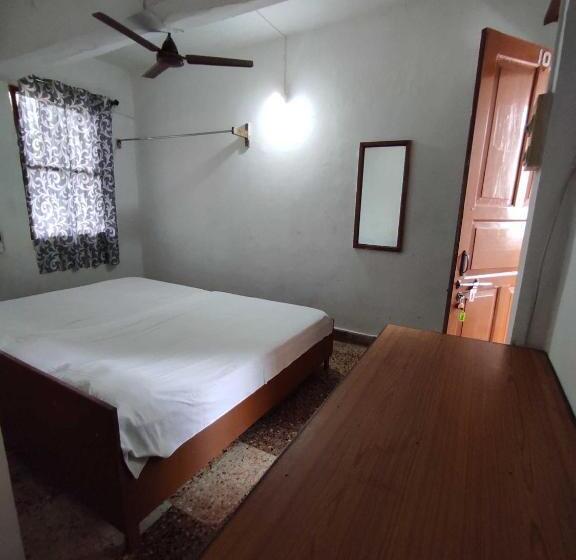 Spot On Nandu Hotels And Motels