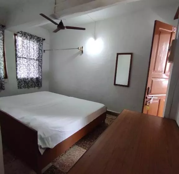 Spot On Nandu Hotels And Motels