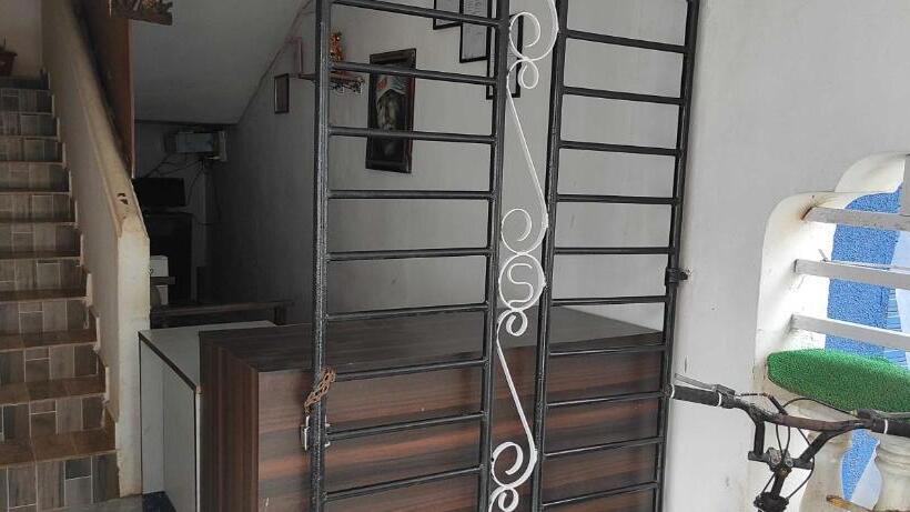 Spot On Nandu Hotels And Motels