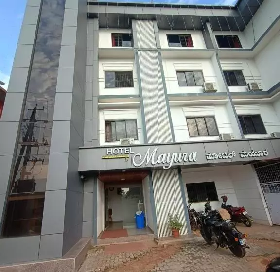 Staymaker Hotel Mayura