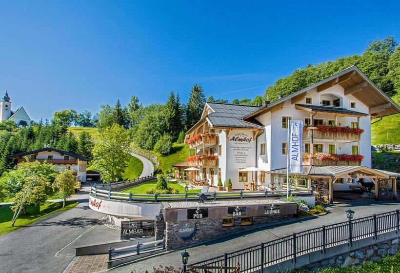 酒店 Almhof Alpin Apartments & Spa