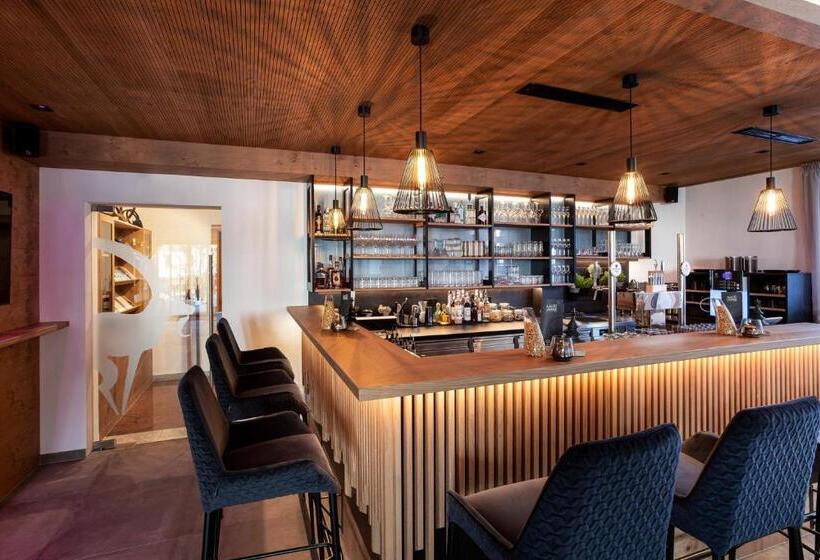 酒店 Almhof Alpin Apartments & Spa